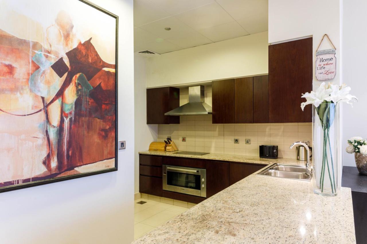 Apartment Maison Privee - Spacious Apt On Palm Jumeirah W Sea Views And Premium Facilities Access