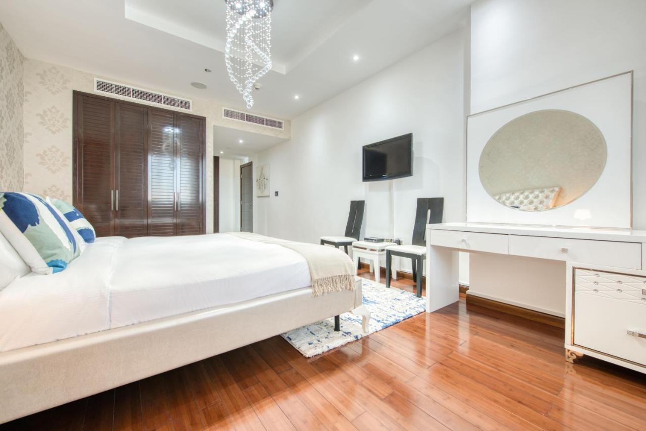 Apartment Maison Privee - Spacious Apt On Palm Jumeirah W Sea Views And Premium Facilities Access *